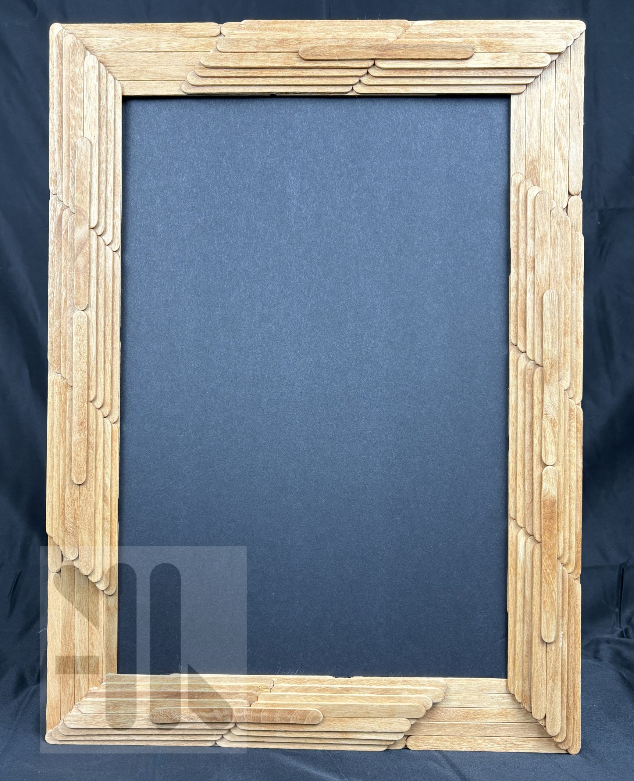 Fanned edge frame