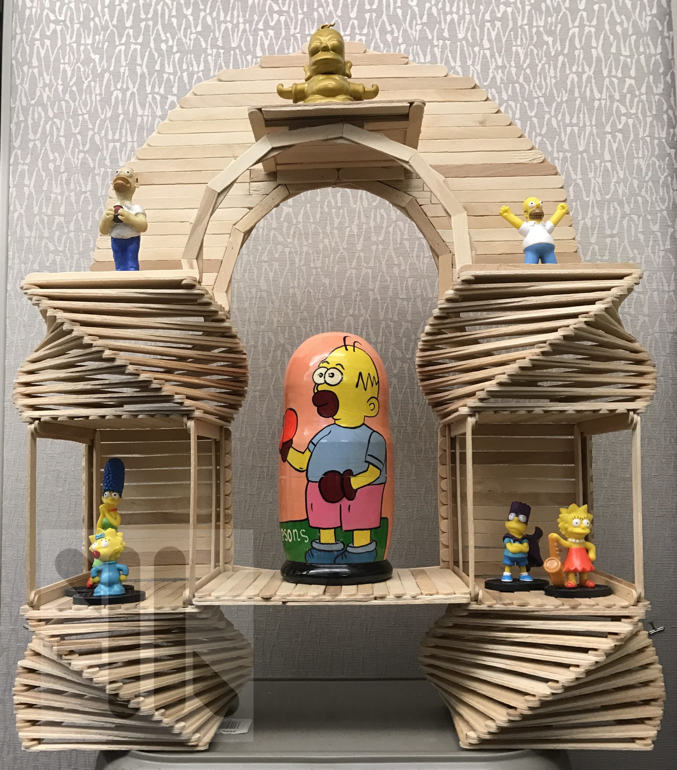 Figurine stand